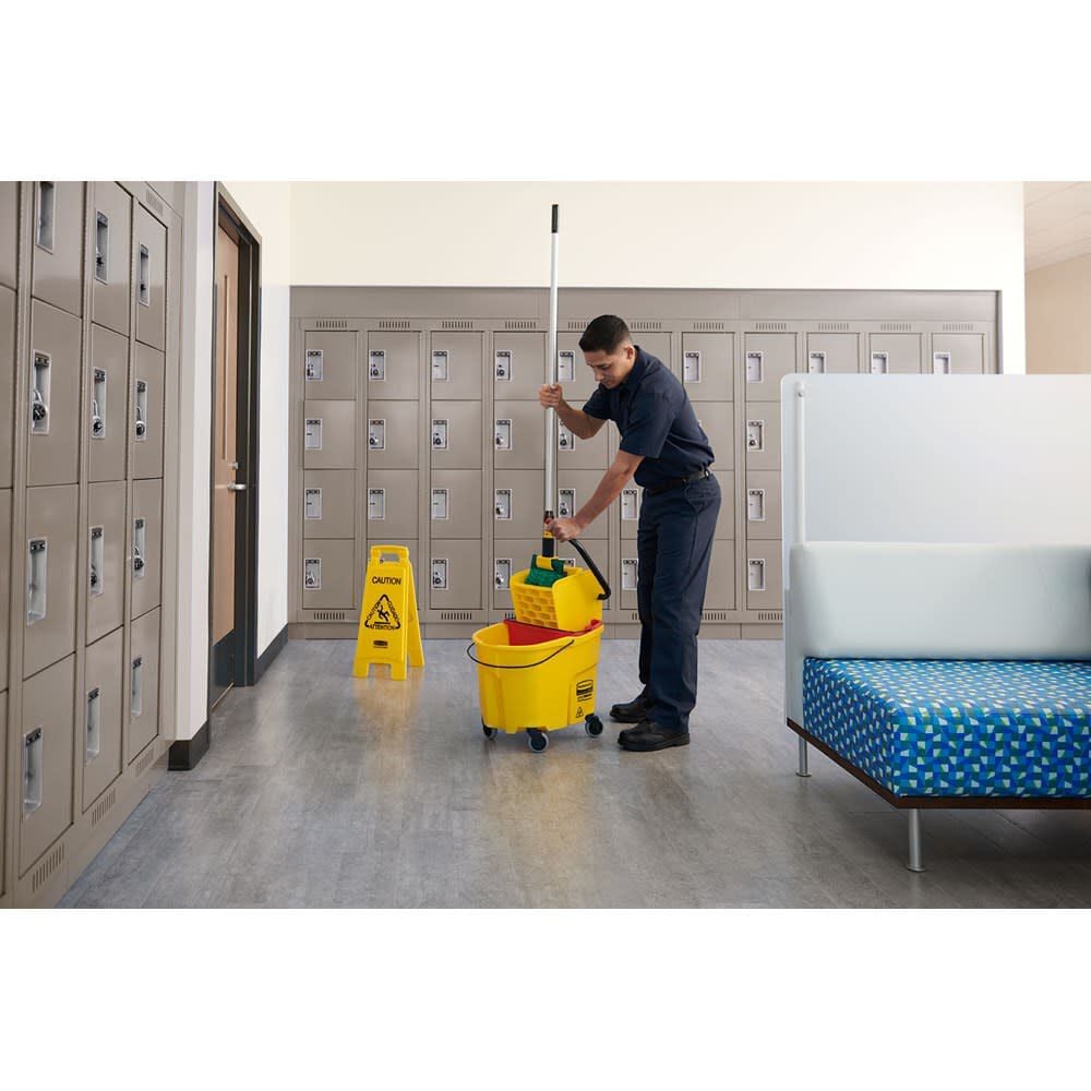 Rubbermaid Gripper 60 Inch Clamp Style Wet Mop Handle for 5 Inch Mops, large image number 3