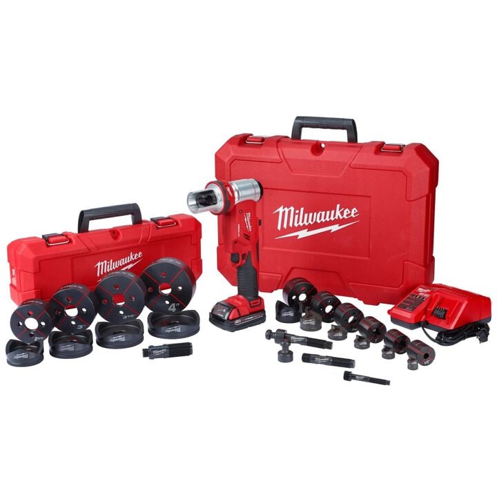 Milwaukee M18 FORCE LOGIC 6T Knockout Tool 1/2 Inch  4 Inch