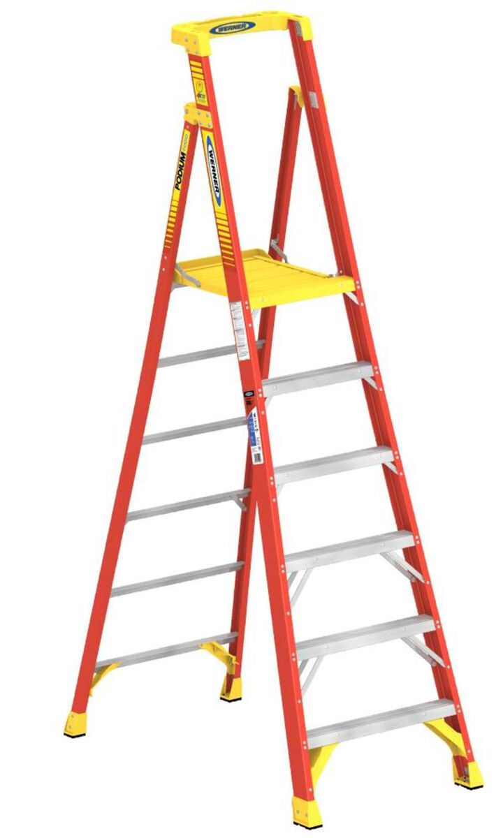 Werner Type IA 300 lb Fiberglass 6 ft Podium Ladder