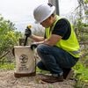 Klein Tools Leather-Bottom Bucket Swivel Snap, small image number 5