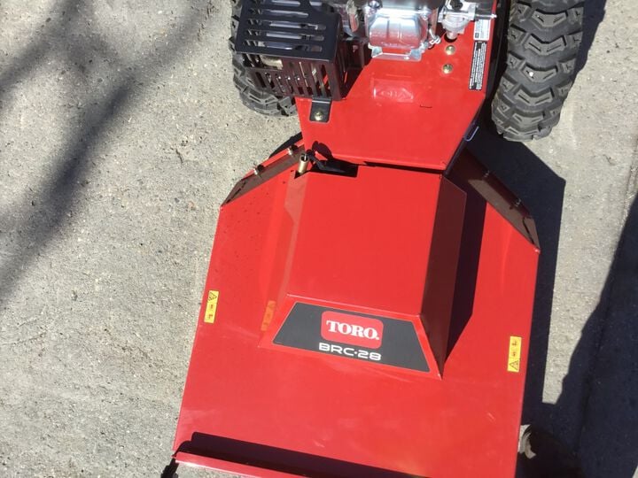 Toro BRC-28 28 Inch 15.5HP Walk-Behind Brush Cutter Used, large image number 5