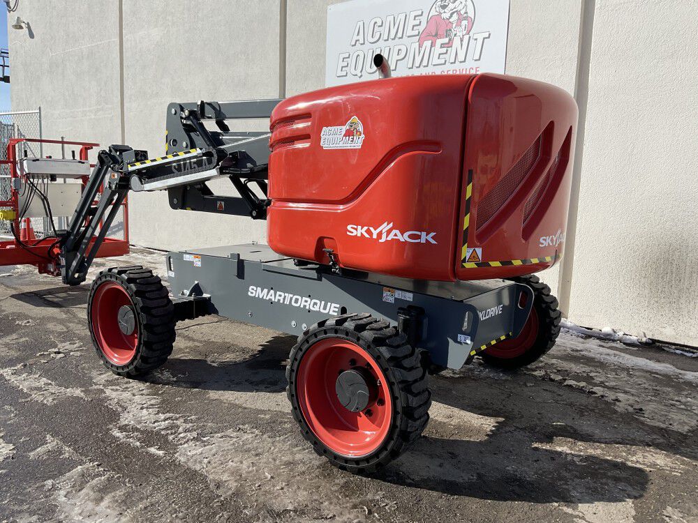 Skyjack 660 Lbs 45 Ft. 24.8HP Diesel-Powered Articulating Skyjack 660 Lbs 45 Ft. 24.8HP Diesel-Powered Articulating