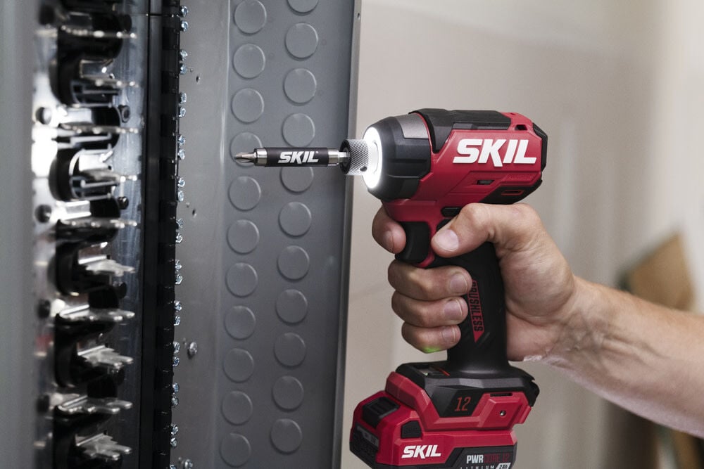 SKIL Brushless 12V 1/4 Inch Compact Impact Driver Kit, large image number 4