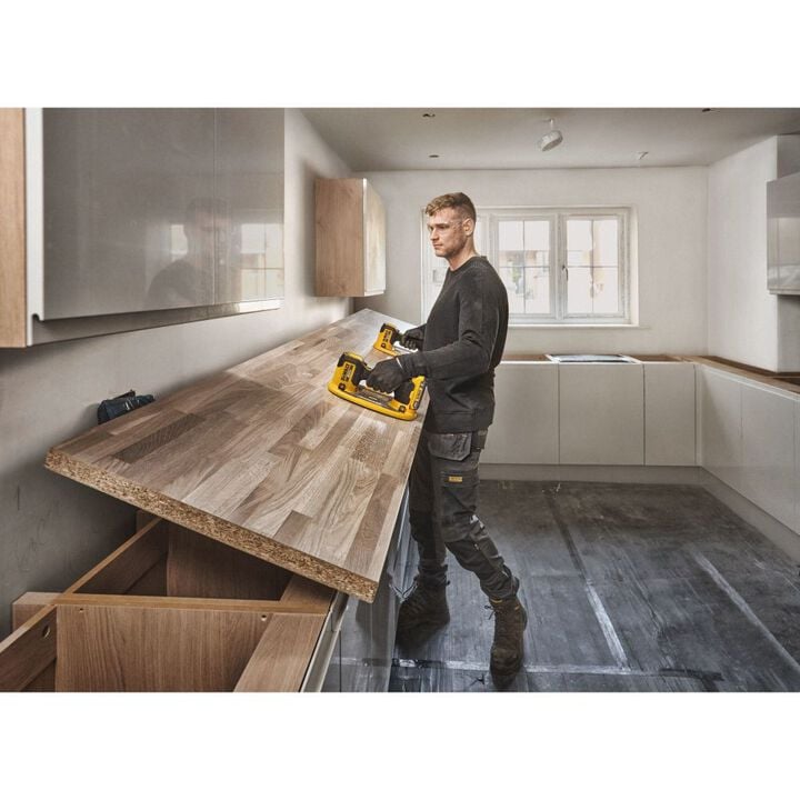 DEWALT 20V MAX GRABO Lifter Kit, large image number 5