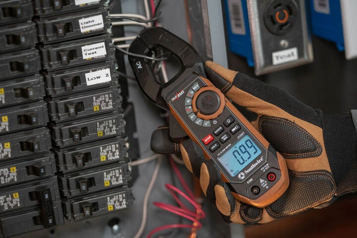 Southwire AC Clamp Meter with Built-In NCV Worklight, large image number 4