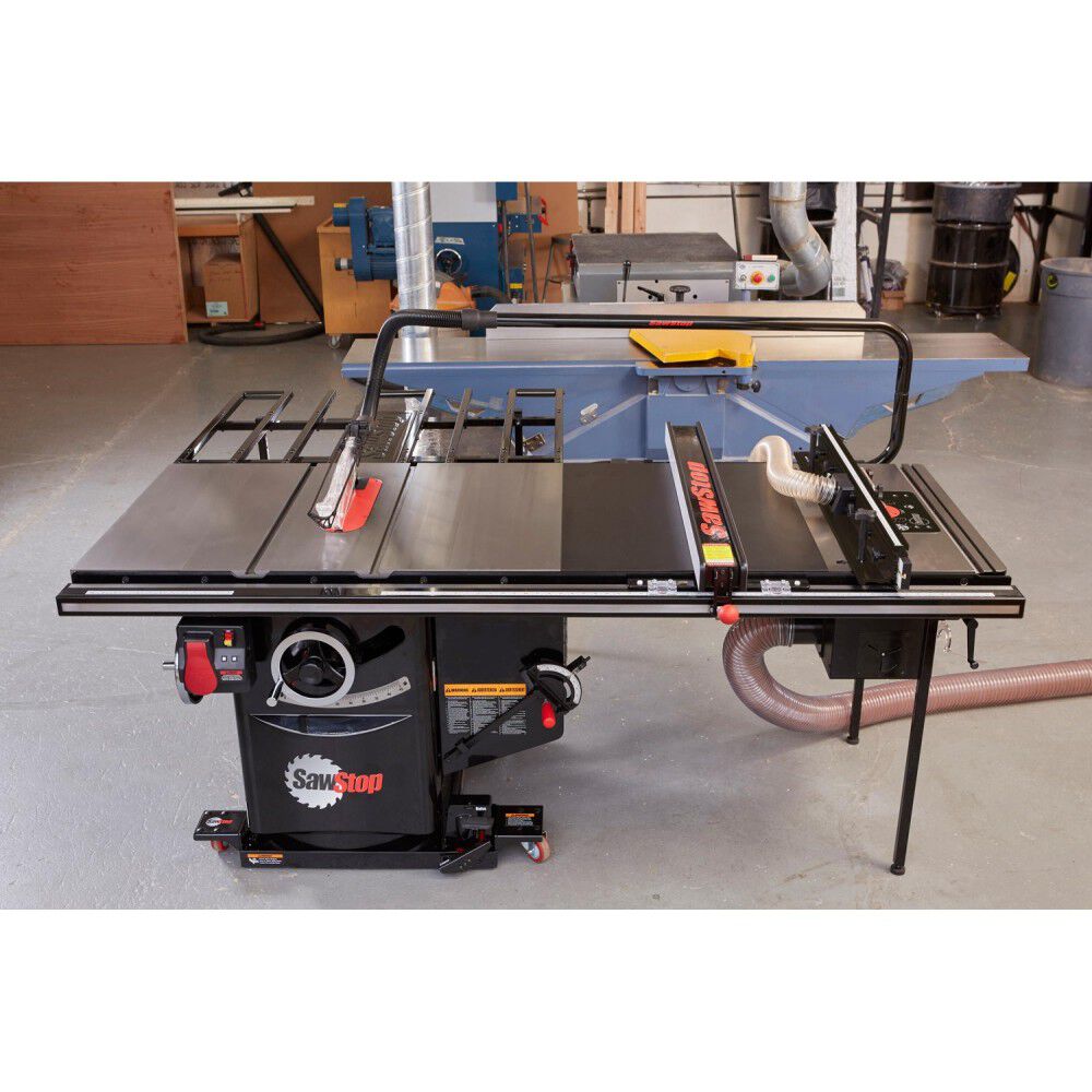 Sawstop 10 contractor shop saw