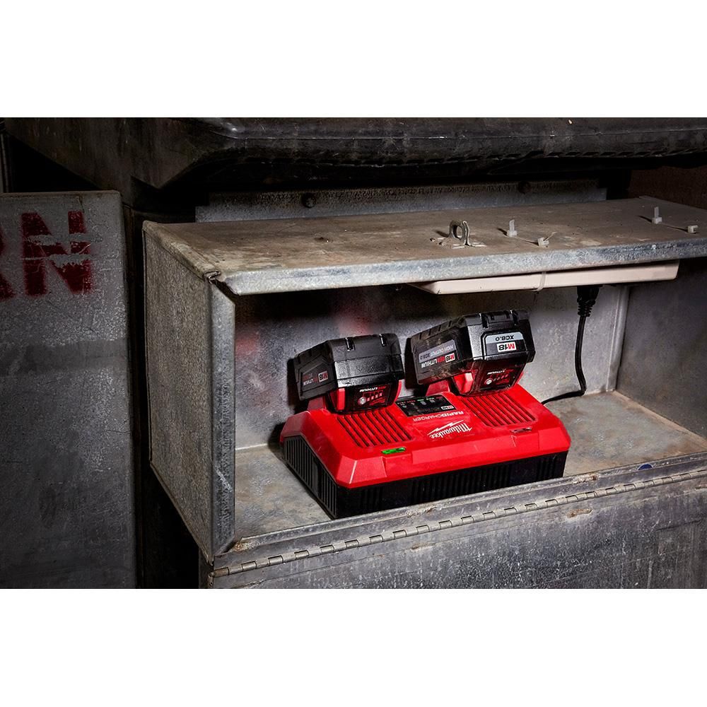 Milwaukee M18 Dual Bay Simultaneous Rapid Charger, large image number 8