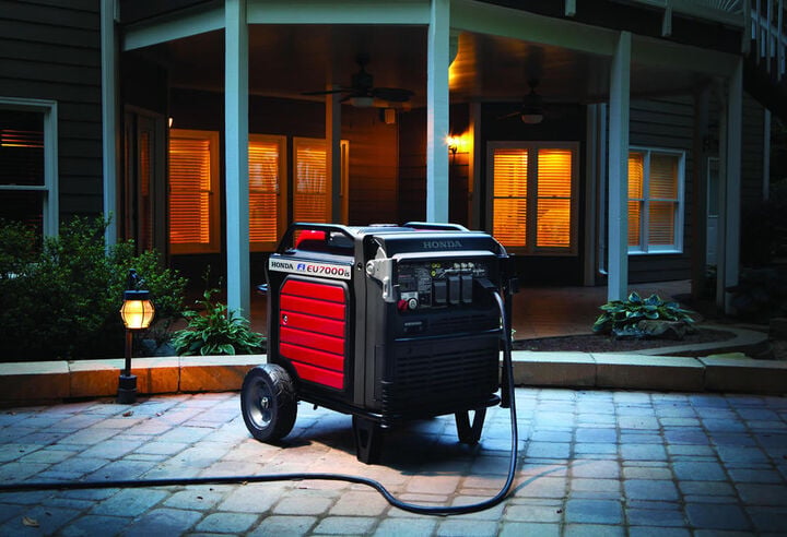 Honda 7,000 Watt Gas Powered 49-State Portable Inverter Generator with CO-Minder, large image number 6