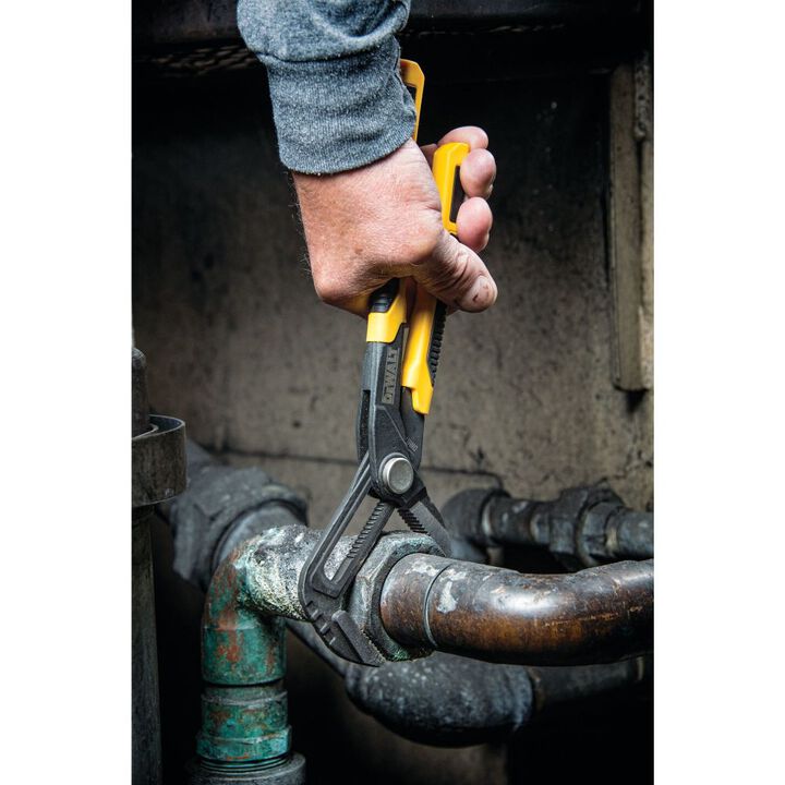 DEWALT 10in Straight Jaw Pushlock Pliers, large image number 4