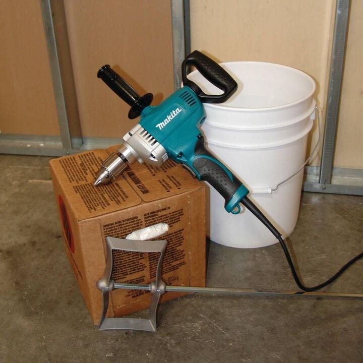 Makita 1/2 In. Spade Handle Drill 8 AMP, large image number 5