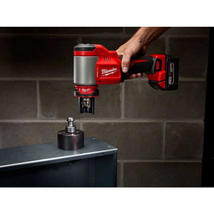 Milwaukee M18 FORCE LOGIC 10 Ton Knockout Tool 1/2 Inch to 2 Inch (Bare Tool), large image number 9