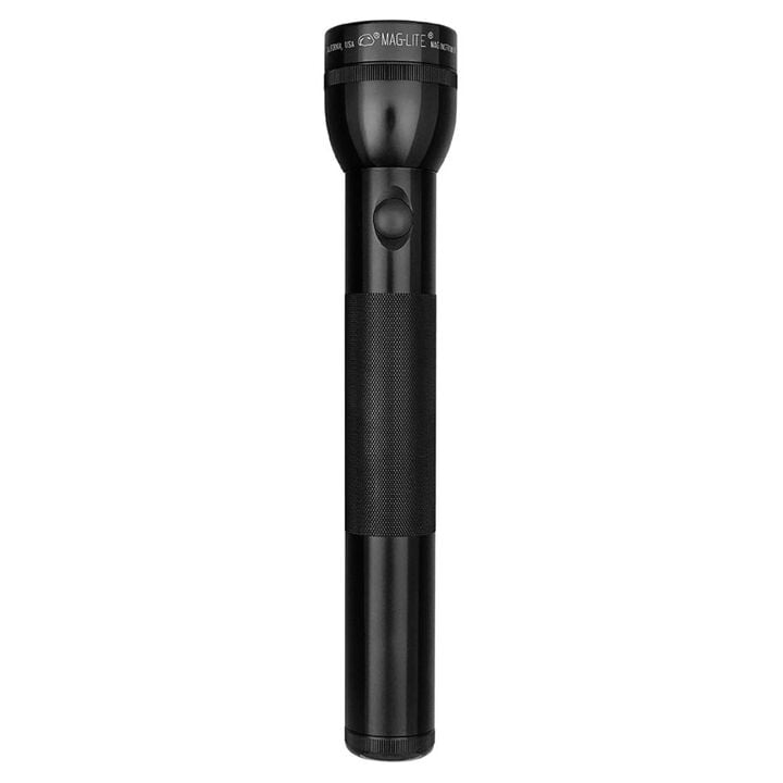 Maglite 45 Lumens Xenon Bulb Water Resistant Full Size Flashlight, Black, large image number 1