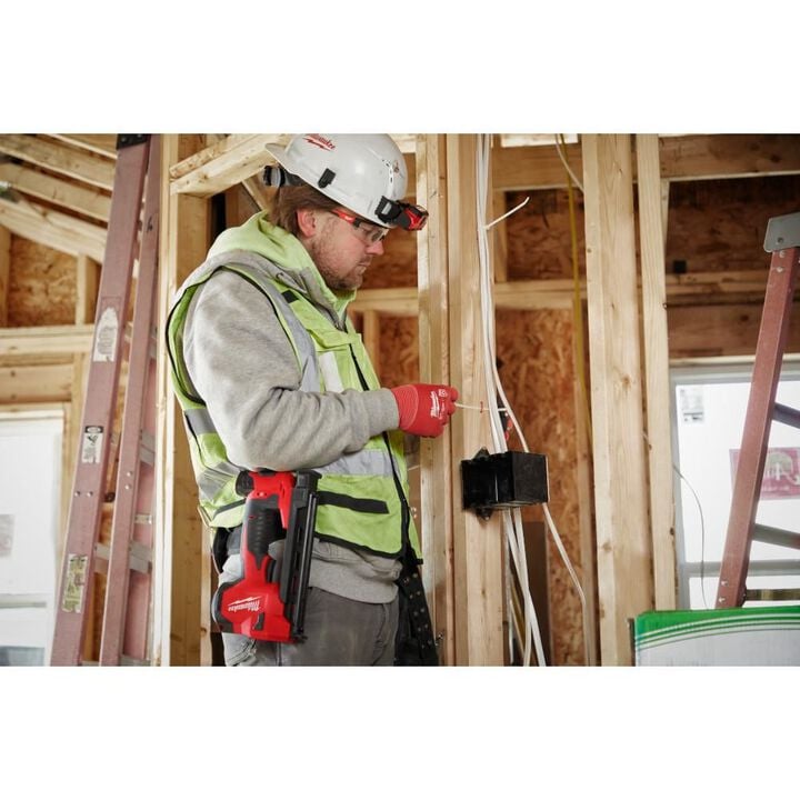 Milwaukee 1inch Insulated Cable Staples, large image number 10