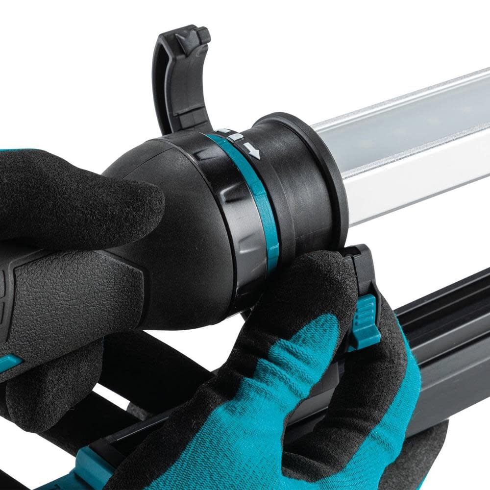 Makita 18V LXT Lithium-Ion LED Underhood Work Light (Bare