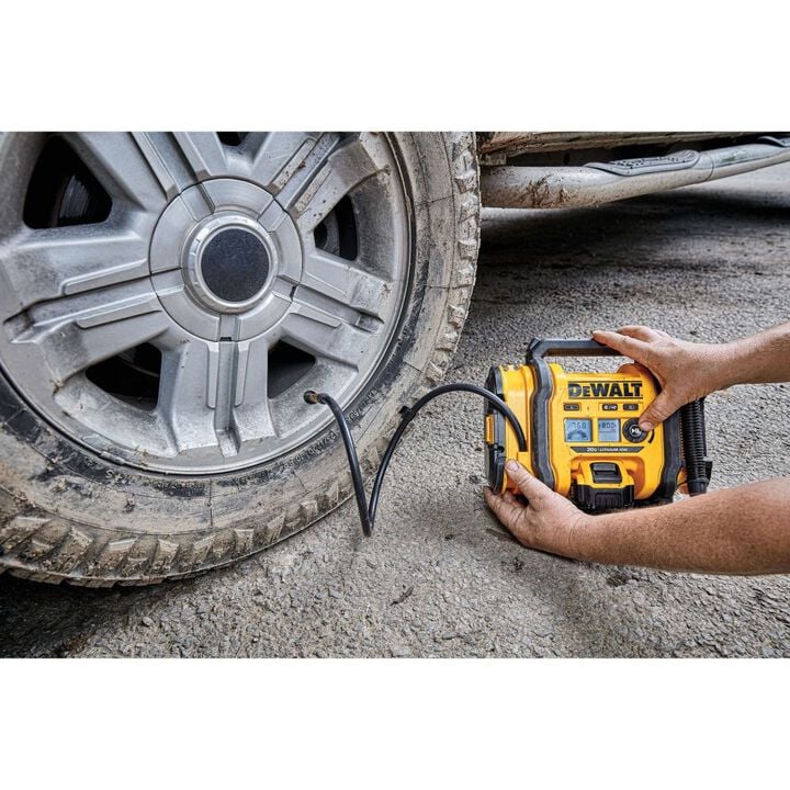 DEWALT 20V MAX Inflator (Bare Tool), large image number 7
