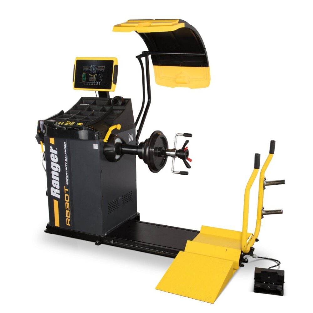 Ranger RB30T Heavy-Duty Truck Wheel Balancer with Deluxe Adapter Kit, large image number 5