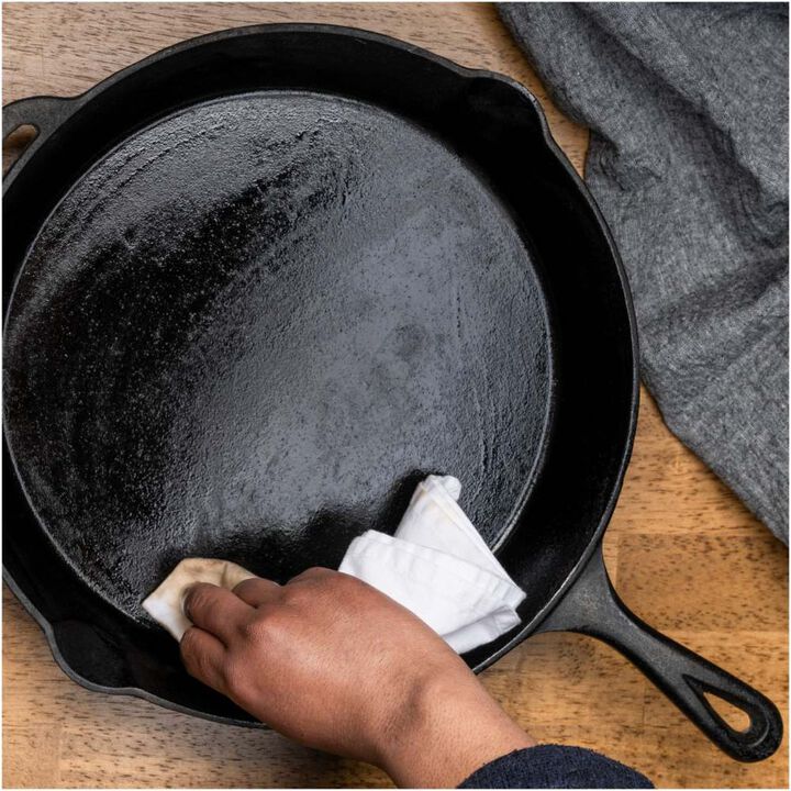 Blackstone 15.4 Oz Griddle Seasoning and Cast Iron Conditioner, large image number 7