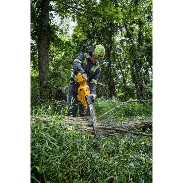 DEWALT 60V MAX Chainsaw 20inch Brushless Cordless Kit, large image number 6
