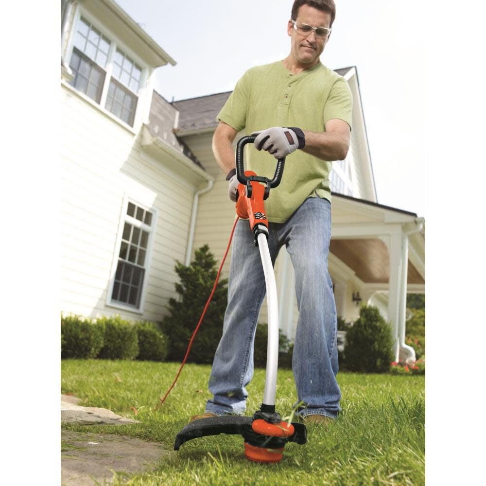 Black & Decker GH3000 Curved Shaft Electric Edger/Weed Eater - Missing Head