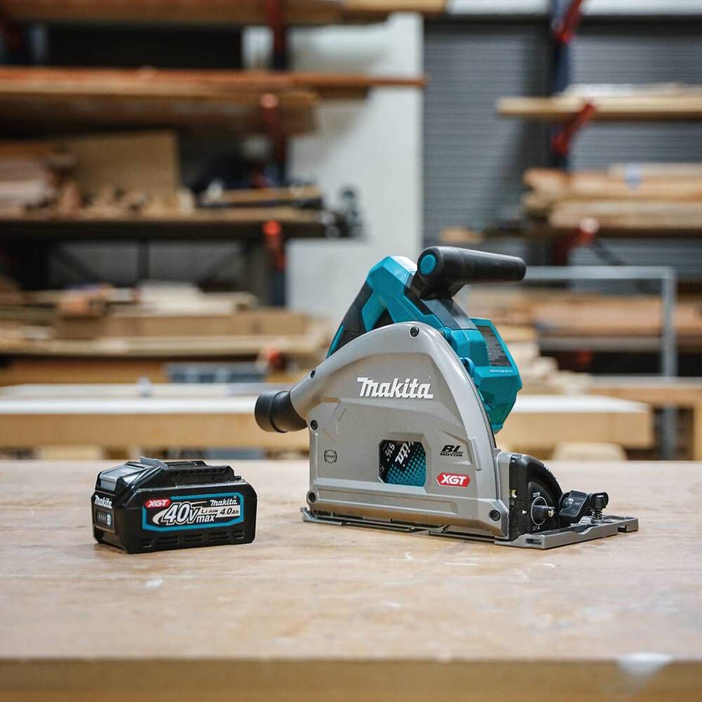 Makita 40V max XGT 6 1/2in Plunge Circular Saw Kit, large image number 10