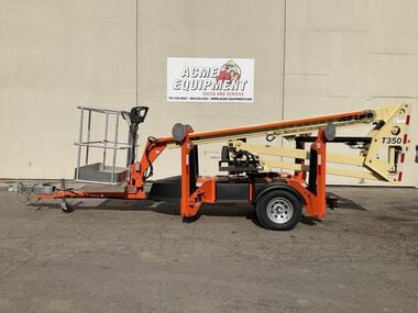 JLG 35 Ft. Tow-Pro Boom Lift Towable, large image number 11