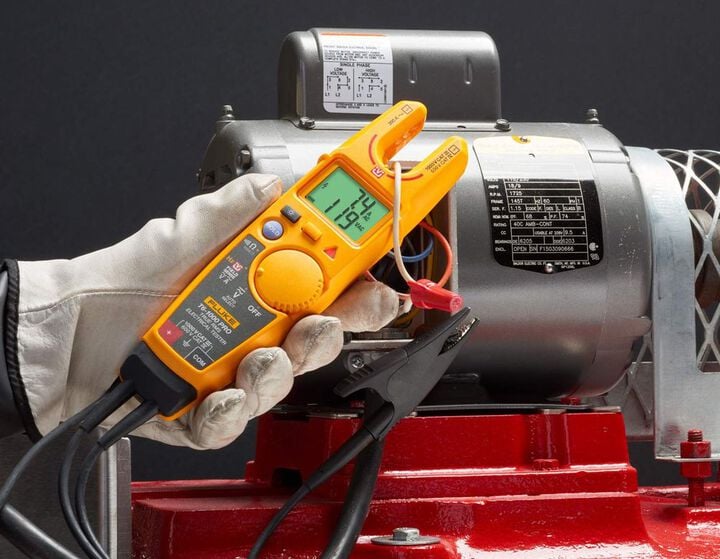 Fluke T6-1000 200A 1000V Battery-Powered Electrical Tester, large image number 2