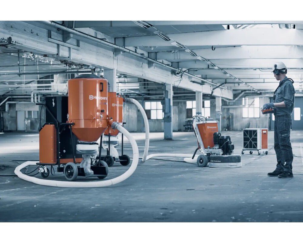 Husqvarna Construction T 10000 480V 16.9HP Industrial Dust Extractor Reconditioned, large image number 2