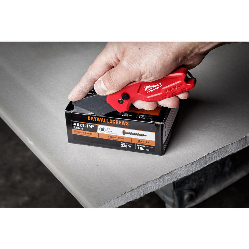 Milwaukee FASTBACK Compact Folding Utility Knife, 3 Pieces, large image number 5