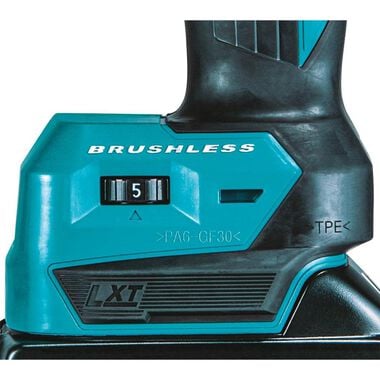 Makita 18V LXT 3/8in x 21in Detail Belt Sander Kit, large image number 4
