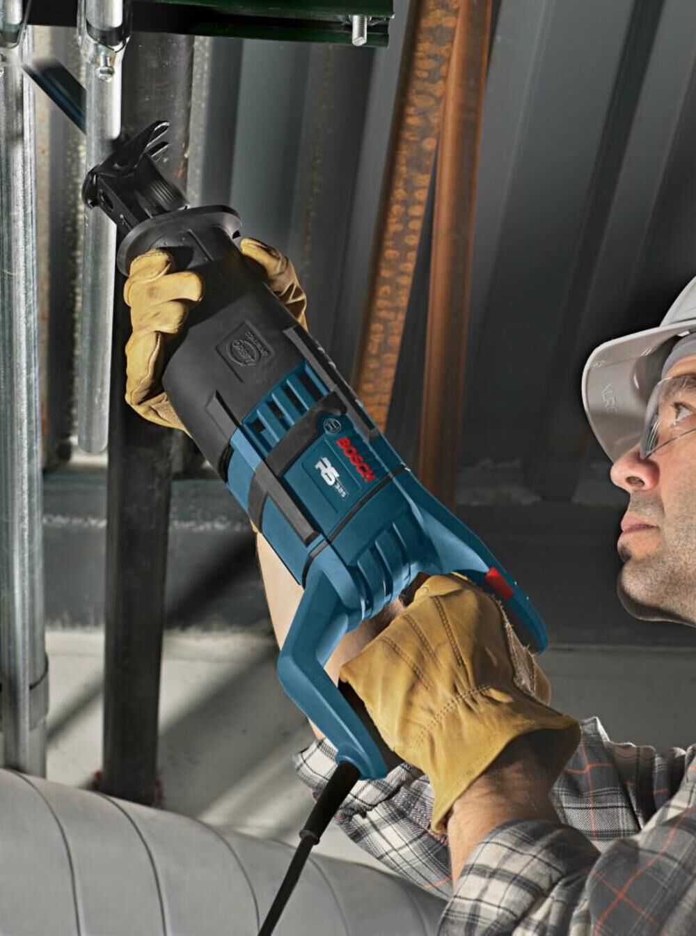 Bosch compact clearance reciprocating saw