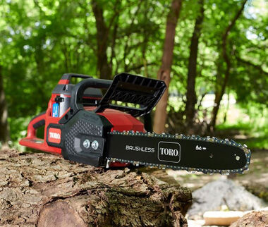 Toro 16inch Cordless Brushless Electric Chainsaw with 60V MAX Battery Power and Flex-Force Power System Kit, large image number 3