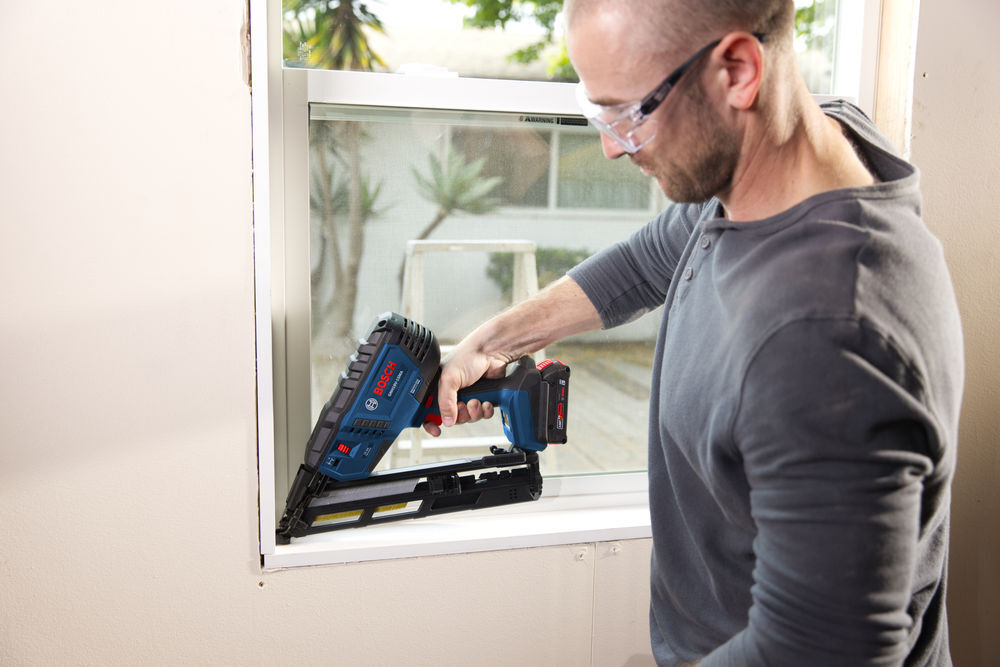 Bosch 18V 15 Gauge Angled Finish Nailer Kit, Reconditioned, large image number 6