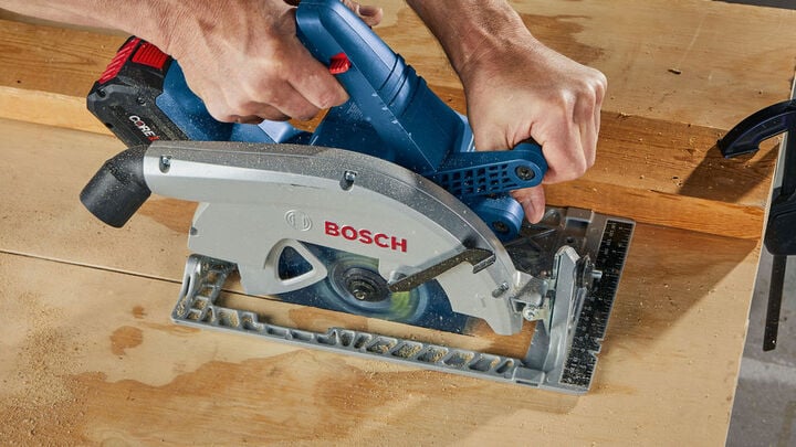 Bosch 18V 7-1/4 Inch Circular Saw (Bare Tool), large image number 2