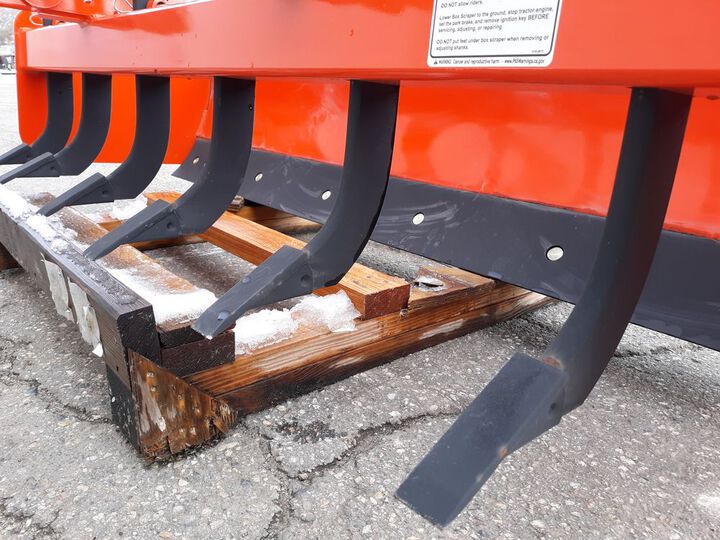 Land Pride BB1572 72 Inch Box Scraper for Kubota 17-40HP B, L Series Tractors, large image number 9