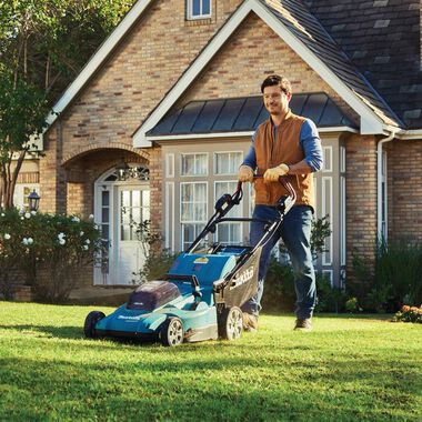 Makita 18V X2 (36V) LXT Lawn Mower Kit 21in Self Propelled with 4 Batteries, large image number 6