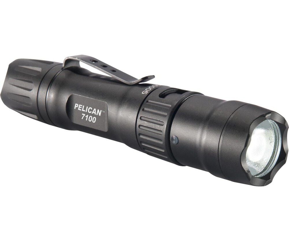 Pelican 7100 Black 695 Lumens Battery Powered LED Flashlight – 071000-0000-110