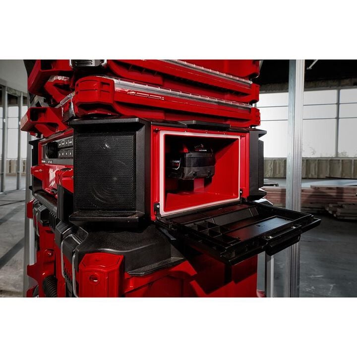 Milwaukee M18 PACKOUT Radio + Charger (Bare Tool), large image number 5