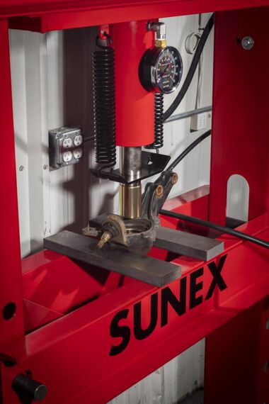 Sunex 40 Ton Air/Hydraulic Shop Press, large image number 14