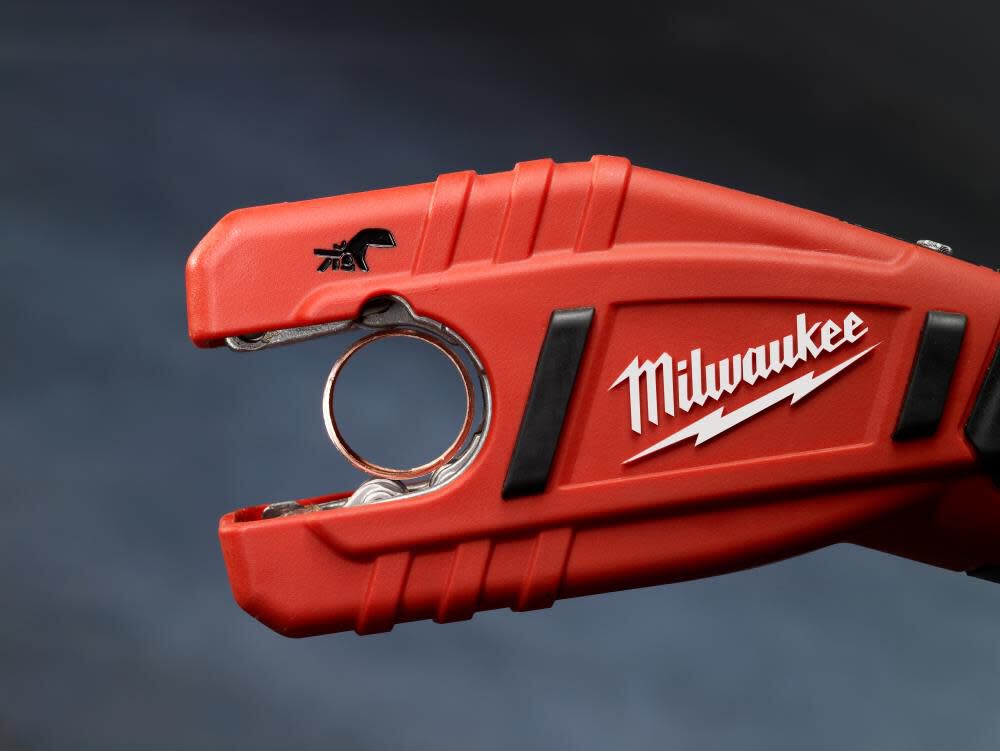 Milwaukee m12 cordless store copper tubing cutter