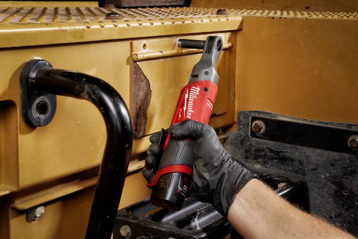 Milwaukee M12 FUEL 1/4inch Ratchet Reconditioned (Bare Tool), large image number 3