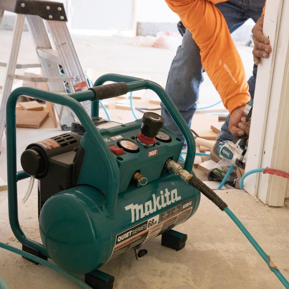 Makita 40V max XGT Brushless Cordless 2 Gallon Quiet Series Compressor Kit (4.0Ah), large image number 5
