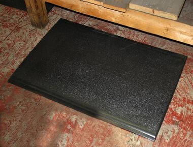 Durable Corporation 3Ft x 5Ft Black Comfort Stand