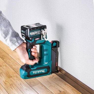 Makita 40V max XGT Pin Nailer Kit Brushless Cordless 23 Gauge 2.5Ah, large image number 8