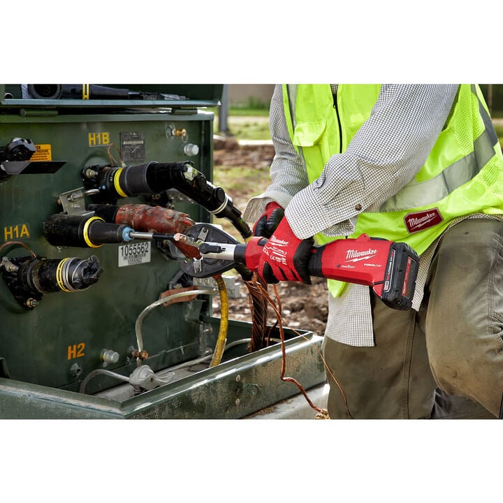 Milwaukee M18 FORCE LOGIC 6 Ton Linear Utility Crimper with BG-D3 Jaw and Cutting Jaws, large image number 8