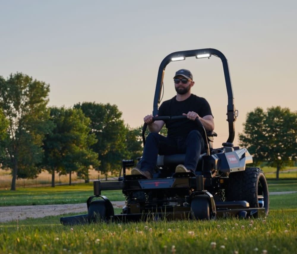 Toro 60in TITAN MAX Havoc Edition Zero Turn Lawn Mower 76602