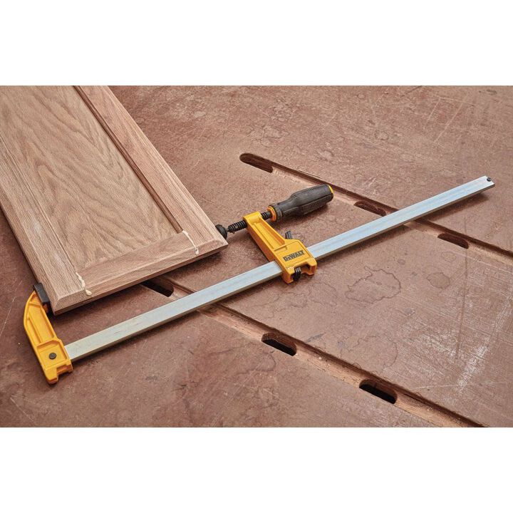DEWALT 36 Inch Heavy-Duty Bar Clamp, large image number 3