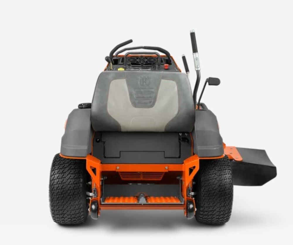 Husqvarna stand on outlet