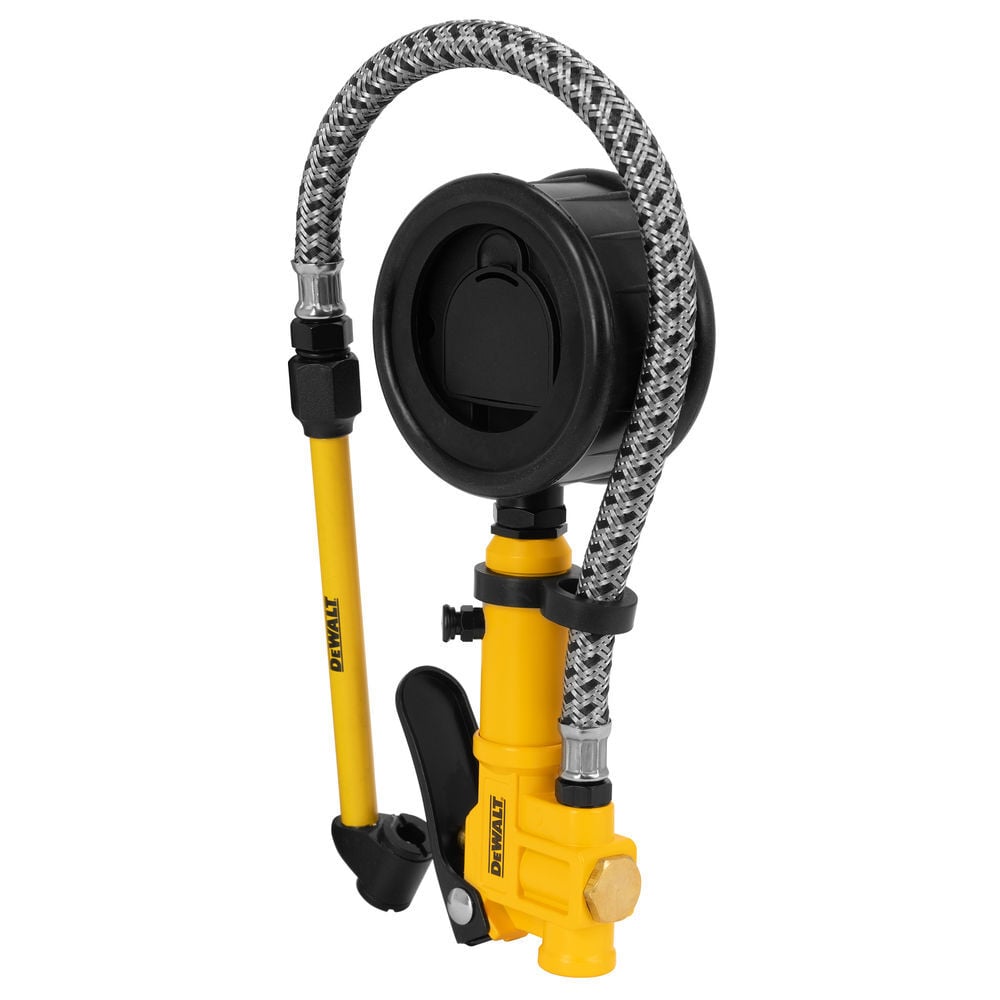 DEWALT 2 1/2 Inch Digital inflator with 15 Inch Steel Braid, large image number 2