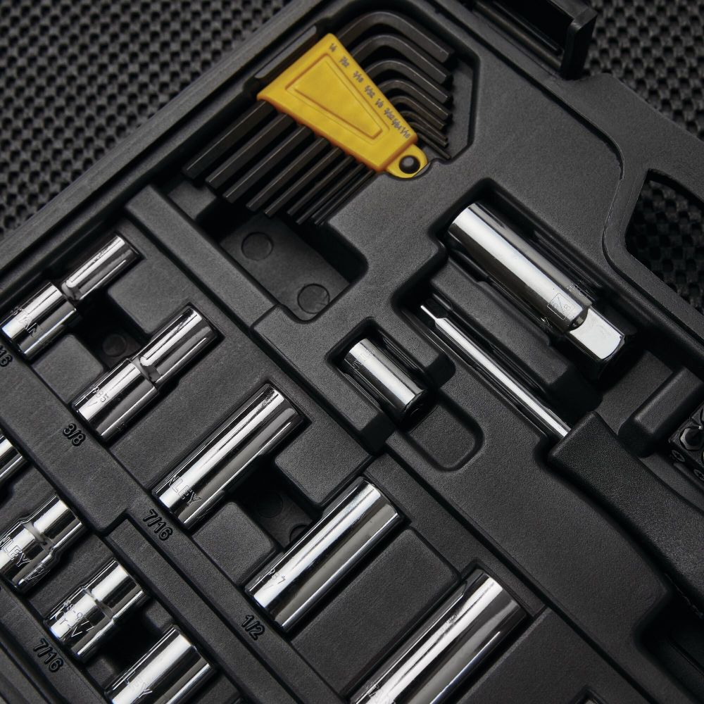 Stanley 1/4 Inch & 3/8 Inch Drive SAE & Metric Mechanic Tool Set 123 Pieces, large image number 9