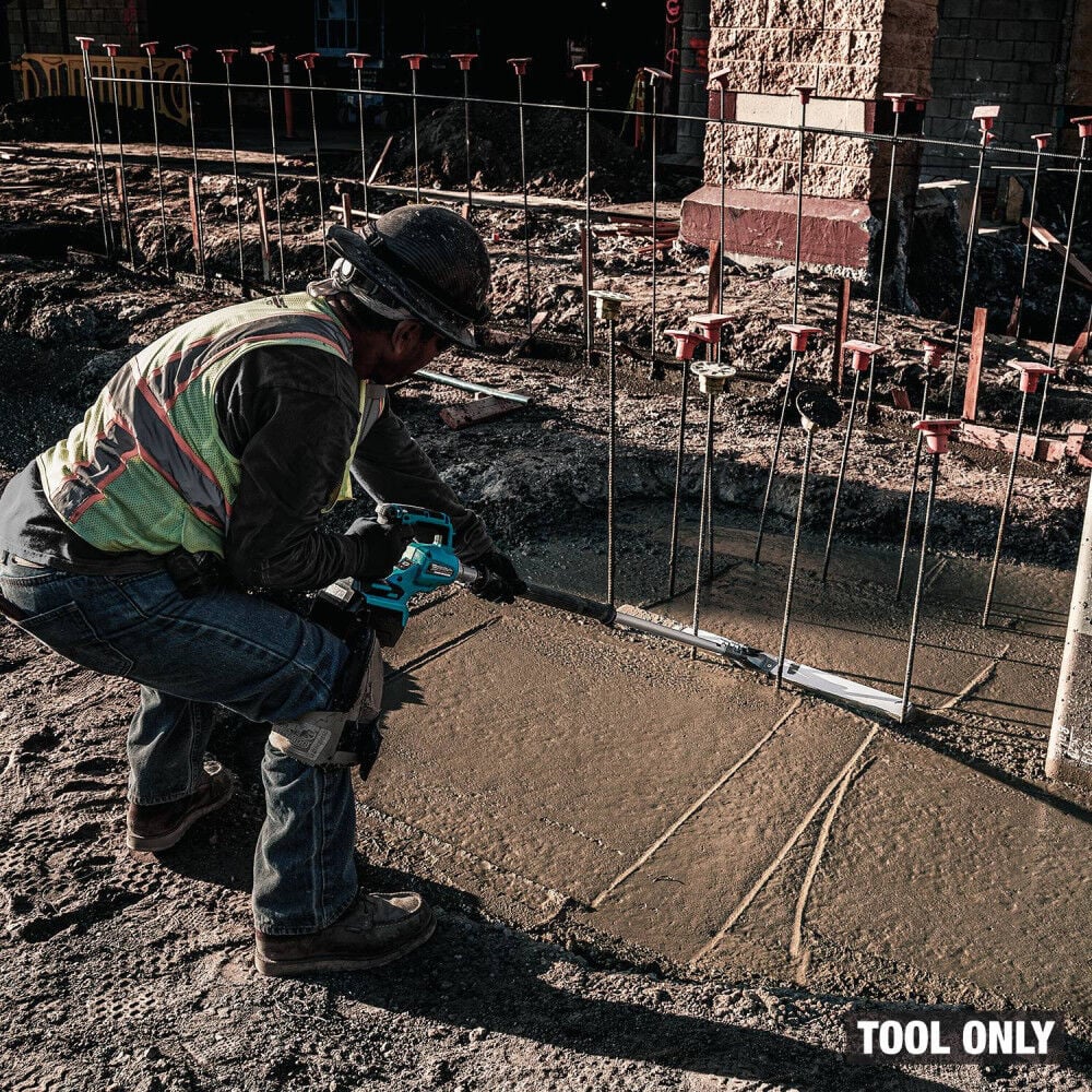 Makita 40V max XGT Brushless Cordless Vibratory Concrete Screed (Bare Tool), large image number 9